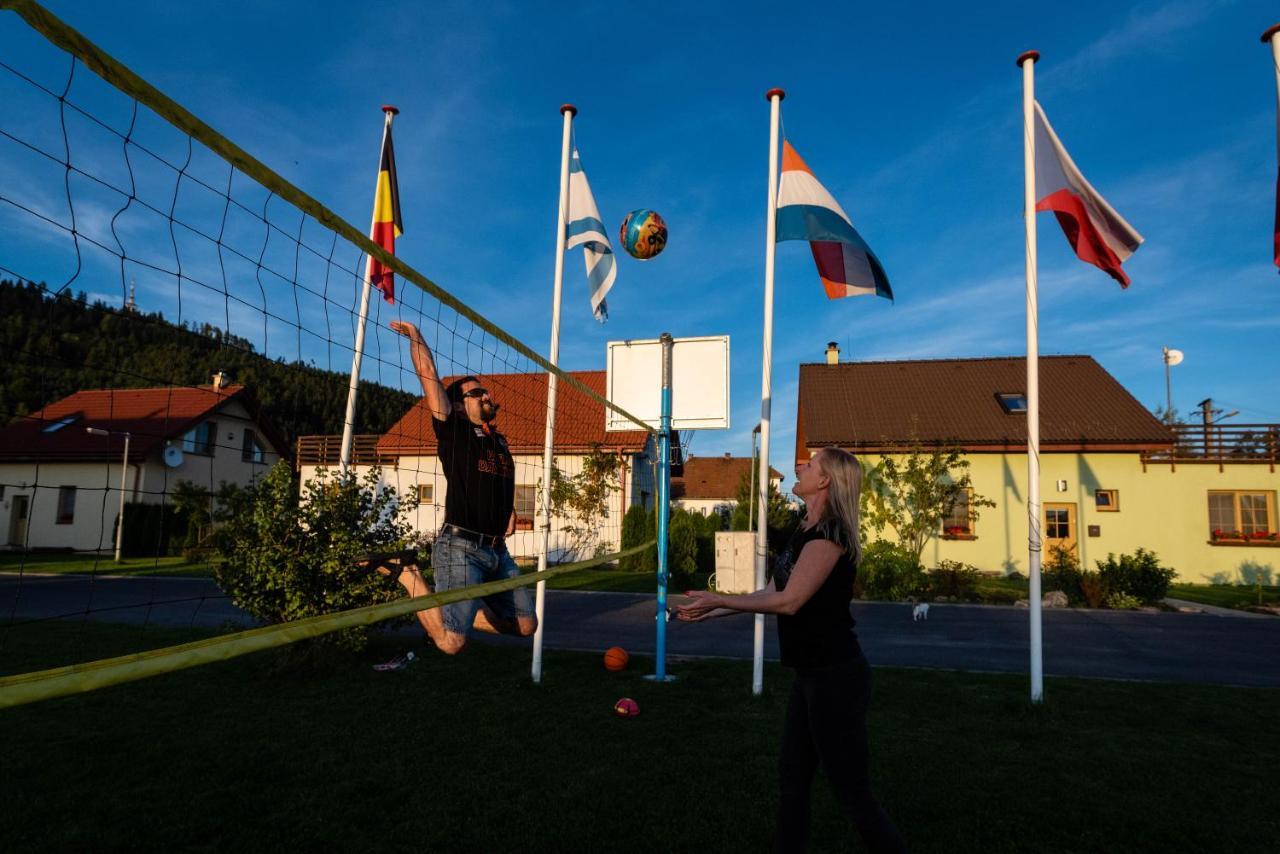 Villapark Vlasky Bešeňová Buitenkant foto