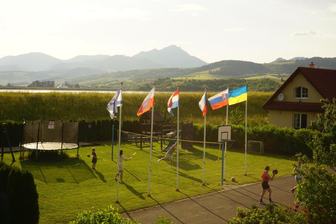 Villapark Vlasky Bešeňová Buitenkant foto